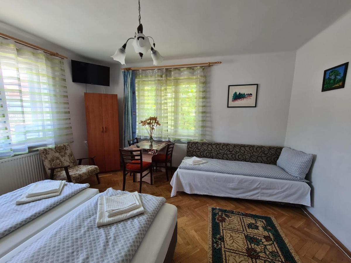 Sepsi-Szek Hotel Sfântu Gheorghe Bagian luar foto
